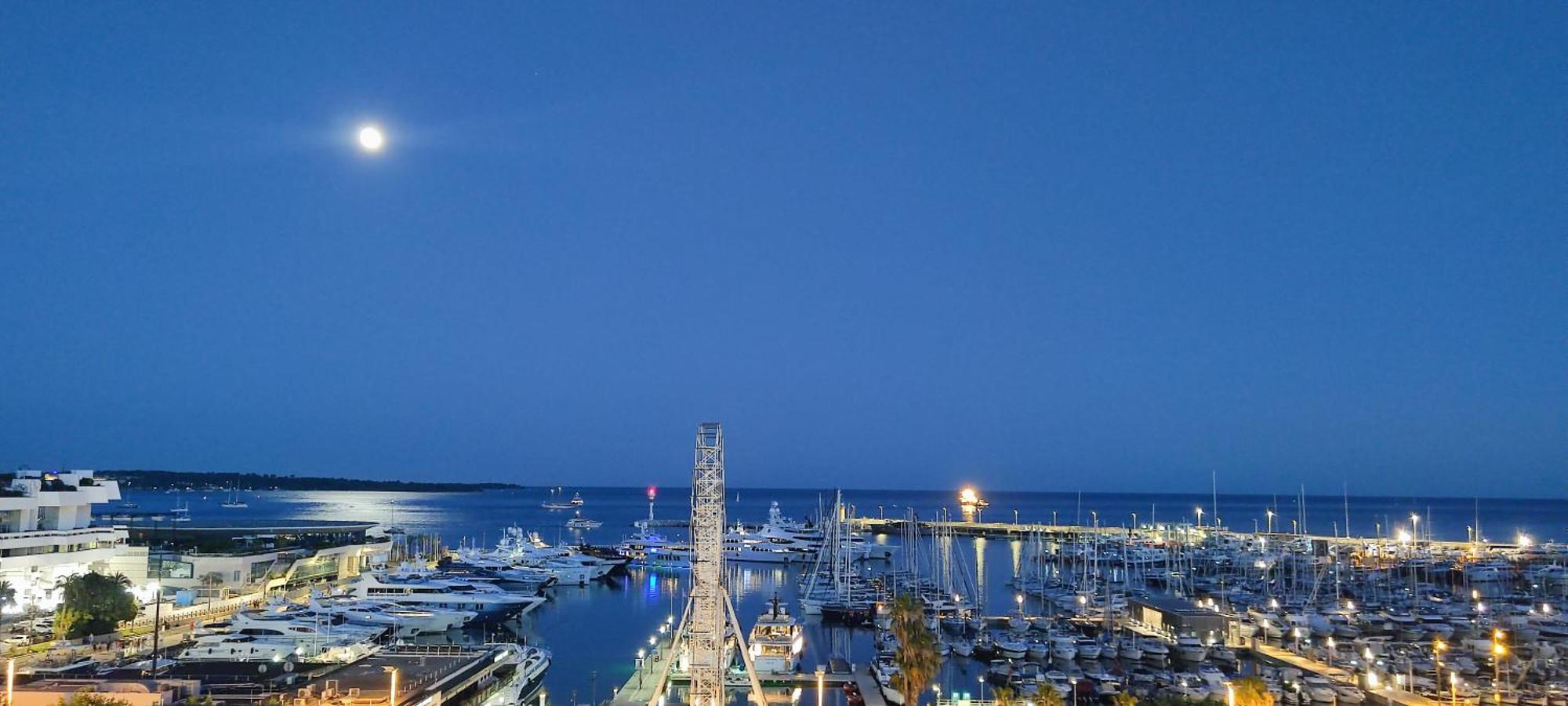 O Festival Palace, Terrace With Panoramic Sea View Cannes Luaran gambar